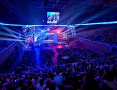 电竞盛(shèng)宴：揭秘顶级电竞赛事(shì)精(jīng)彩瞬间及(jí)幕(mù)后故事(shì)