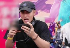 黄子(zi)韬電(diàn)竞精彩瞬间：四杀逆袭，魅力全开！