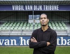 青训之(zhī)光！范迪克青训母隊(duì)威廉二(èr)世以(yǐ)其(qí)名字命名看台(tái)