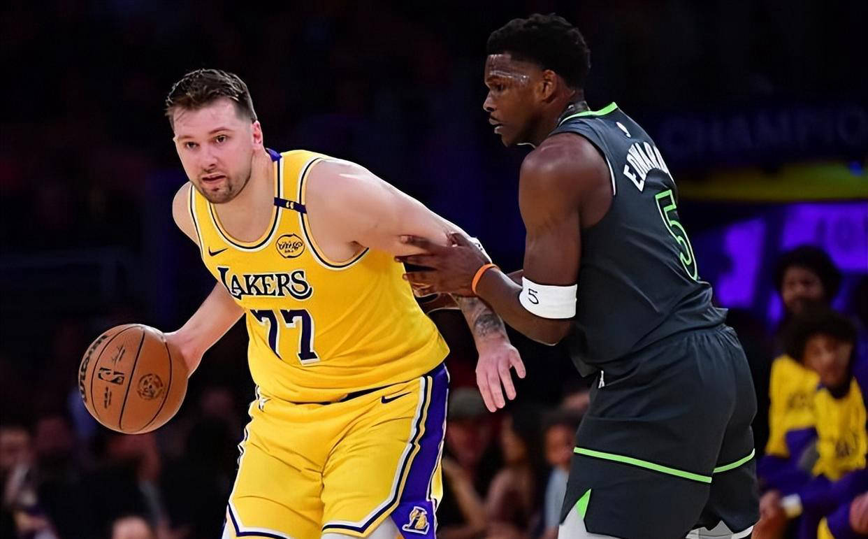 NBA现役仅6人场均得(dé)分超过25分,杜兰特(tè)排名第3