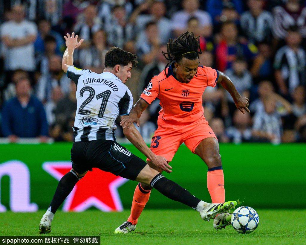 曼联客场失利:战术解讀(dú)與(yǔ)球(qiú)员表(biǎo)现分析