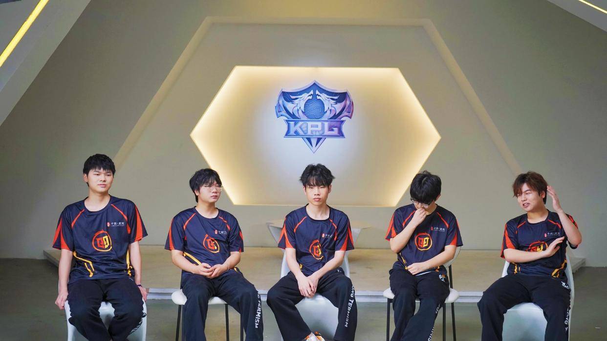 憾负LGD！“AG小號(hào)”情久(jiǔ)逆袭之路被終(zhōng)结，KGL战队全军覆没