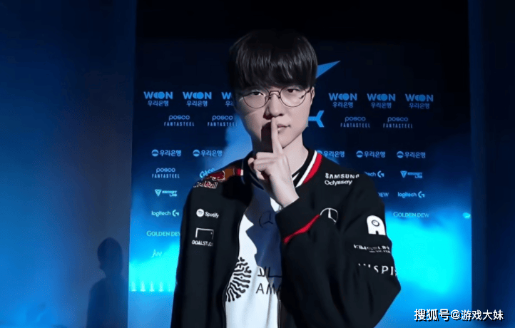 LOL官(guān)方正(zhèng)式(shì)宣布,名人堂入选顺序不看赛区,theshy有望成(chéng)为下一位(wèi)