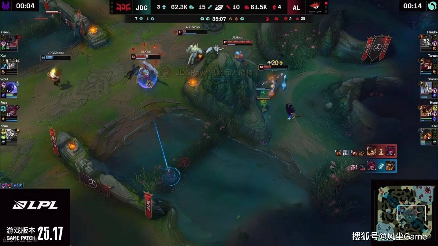 LPL季后赛最(zuì)惨AD诞生!死(sǐ)一次基地就爆(bào)炸,观众:快(kuài)回LCK吧(ba)