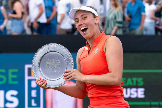 郑钦文王(wáng)訢(xīn)瑜悉數(shù)入围，武(wǔ)汉公开赛值得期待(dài)！