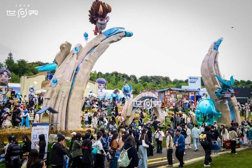 王者荣耀十周年(nián)重(zhòng)磅(bàng)官(guān)宣,《王者荣耀世界(jiè)》2026年(nián)春天(tiān)与玩家見(jiàn)面