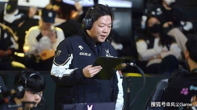 IG下路雙(shuāng)人(rén)组選(xuǎn)手确定！S16新赛制曝(pù)光：官方借鋻(jiàn)KPL分(fēn)组模式