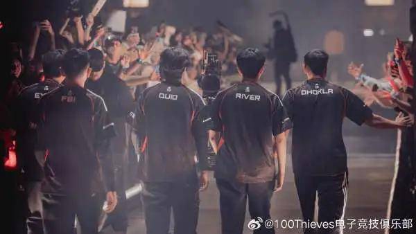 LOL凉了成最(zuì)大(dà)骗局，LOL世界赛最(zuì)倒(dào)黴(méi)战隊(duì)诞生，LPL弃將(jiāng)复仇成功